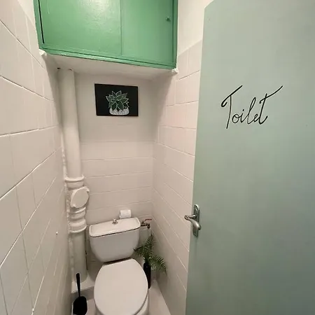 Apartment Comfortable One Beds With View For Independent Sqr