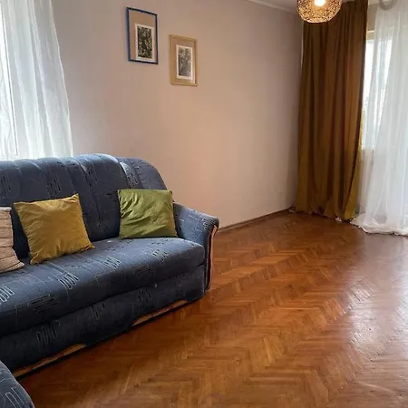Comfortable One Beds With View For Independent Sqr *