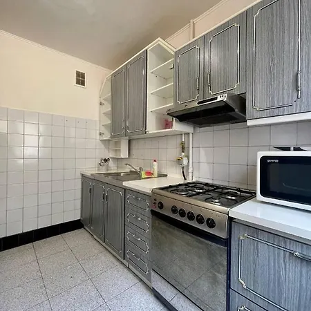 Comfortable One Beds With View For Independent Sqr